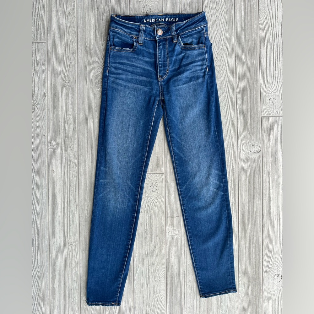 American Eagle High Rise Jegging Crop Size 0 Short